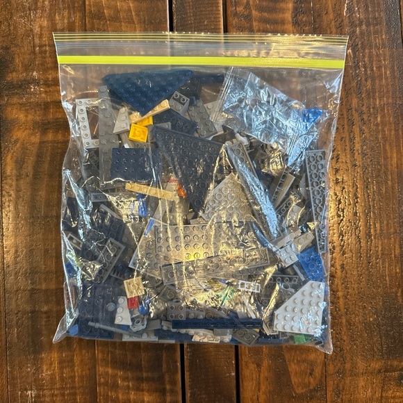 LEGO Mandalorian Starfighter - Picture 3 of 3